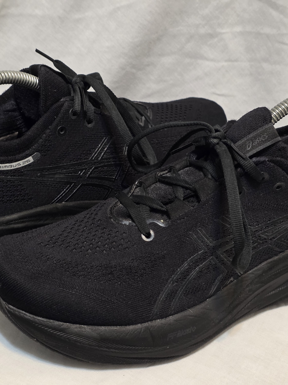 ASICS Womens Gel-Nimbus 26  Triple Black  Shoes Sz 8.5